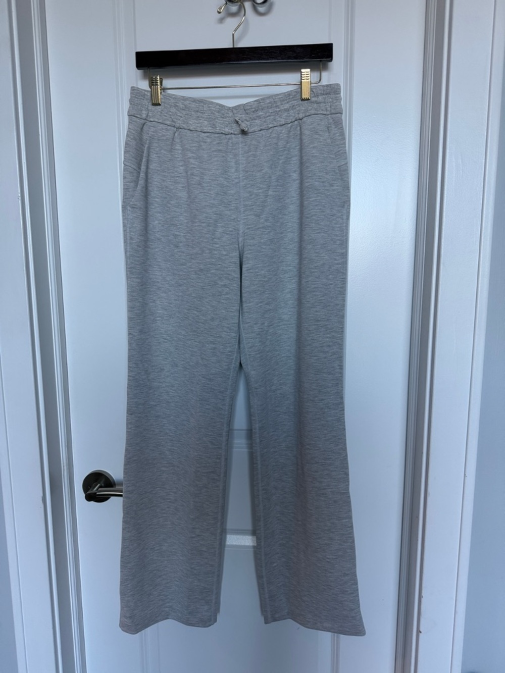 EUC - Lululemon Softstreme Pant - Heathered Gray